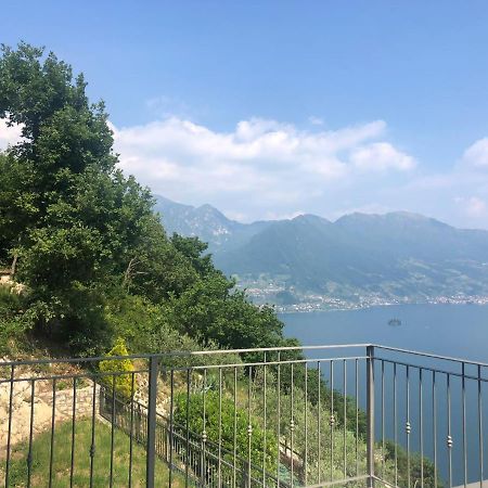 La Villetta In Residence Con Piscina E Vista Lago Parzanica Luaran gambar