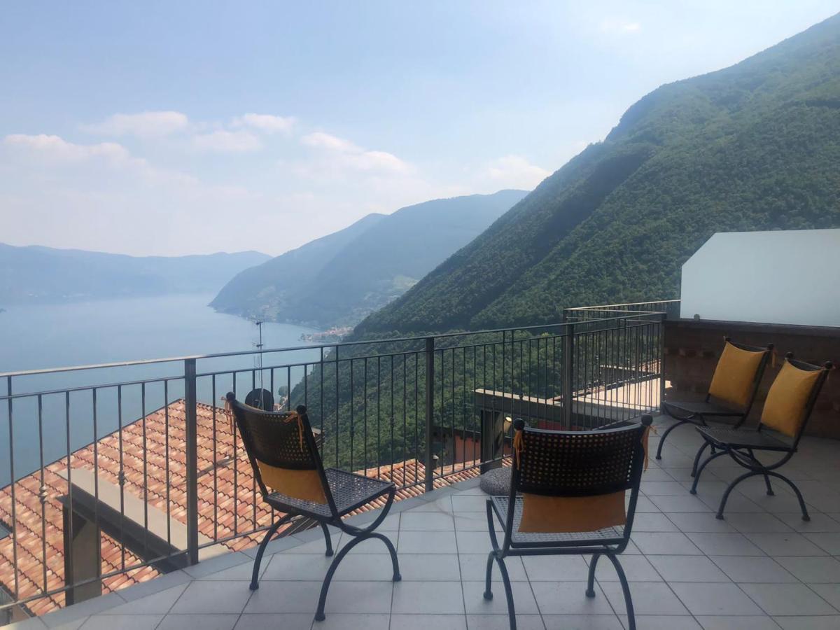 La Villetta In Residence Con Piscina E Vista Lago Parzanica Luaran gambar